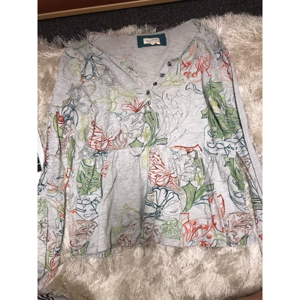 Meadow rue top